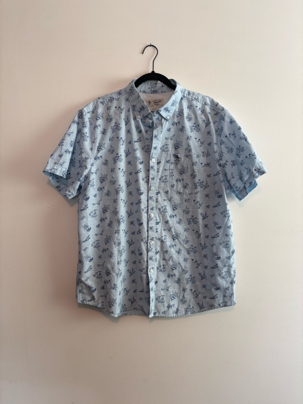 Men's Light Blue Short Sleeve Floral Button-Up Shirt from Penguin - Size XL